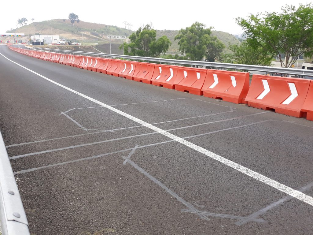 CONTEO Y CLASIFICACION CON PIEZOS Y LOOPS A ALTA VELOCIDAD